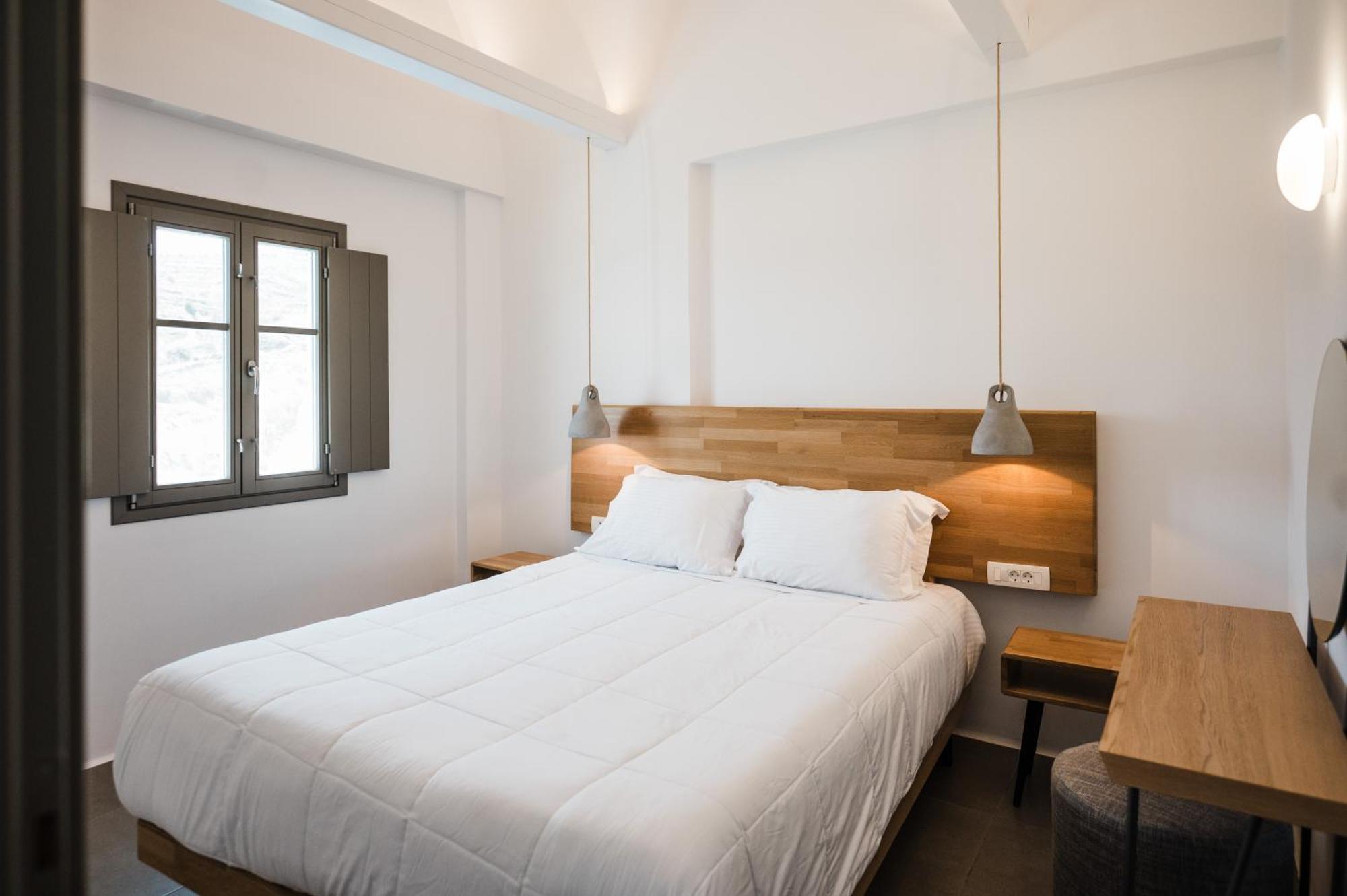 Amphitrite Suites Santorini Vothon Ngoại thất bức ảnh