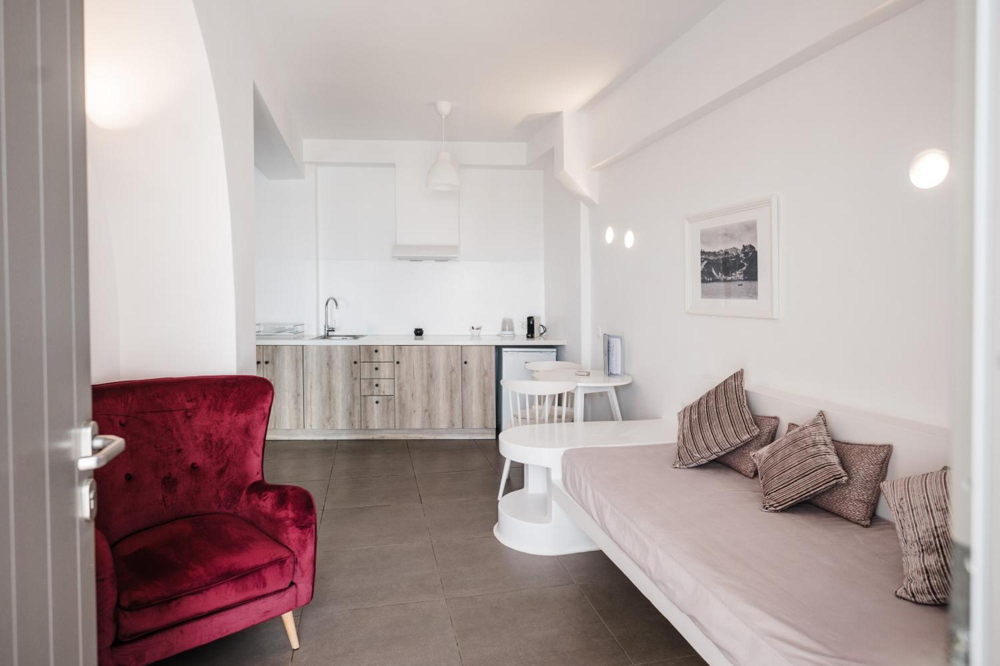 Amphitrite Suites Santorini Vothon Ngoại thất bức ảnh