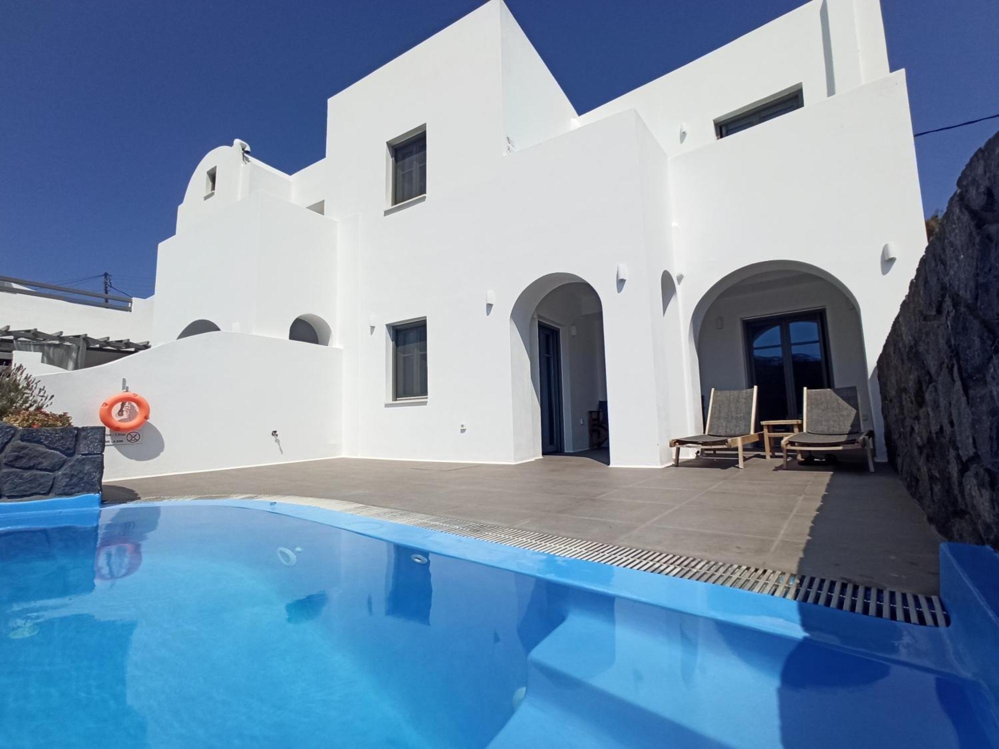 Amphitrite Suites Santorini Vothon Ngoại thất bức ảnh